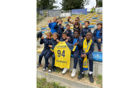 Les U9 en visite à l'Union Saint-Gilloise avec Loïc Lapoussin